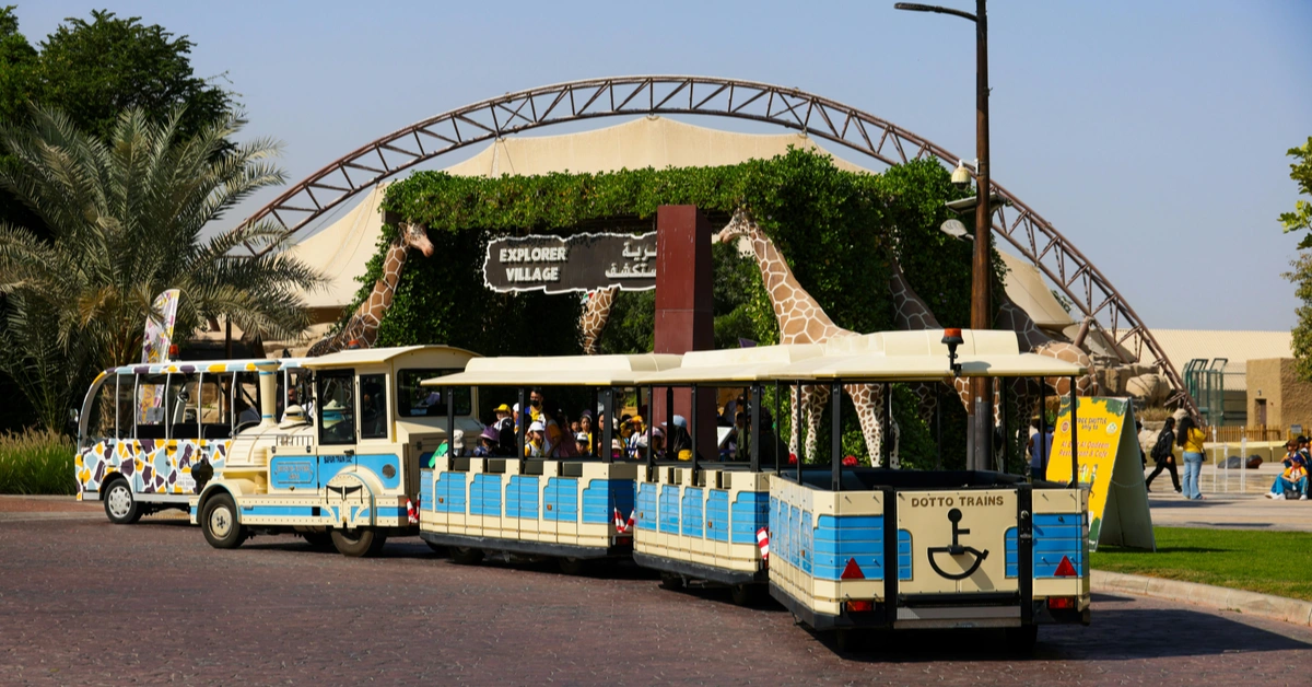 smurf village motiongate