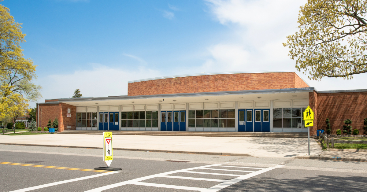 Exterior view of a typical American school