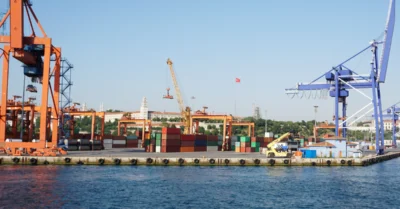 Cranes at the Jebel Ali Port