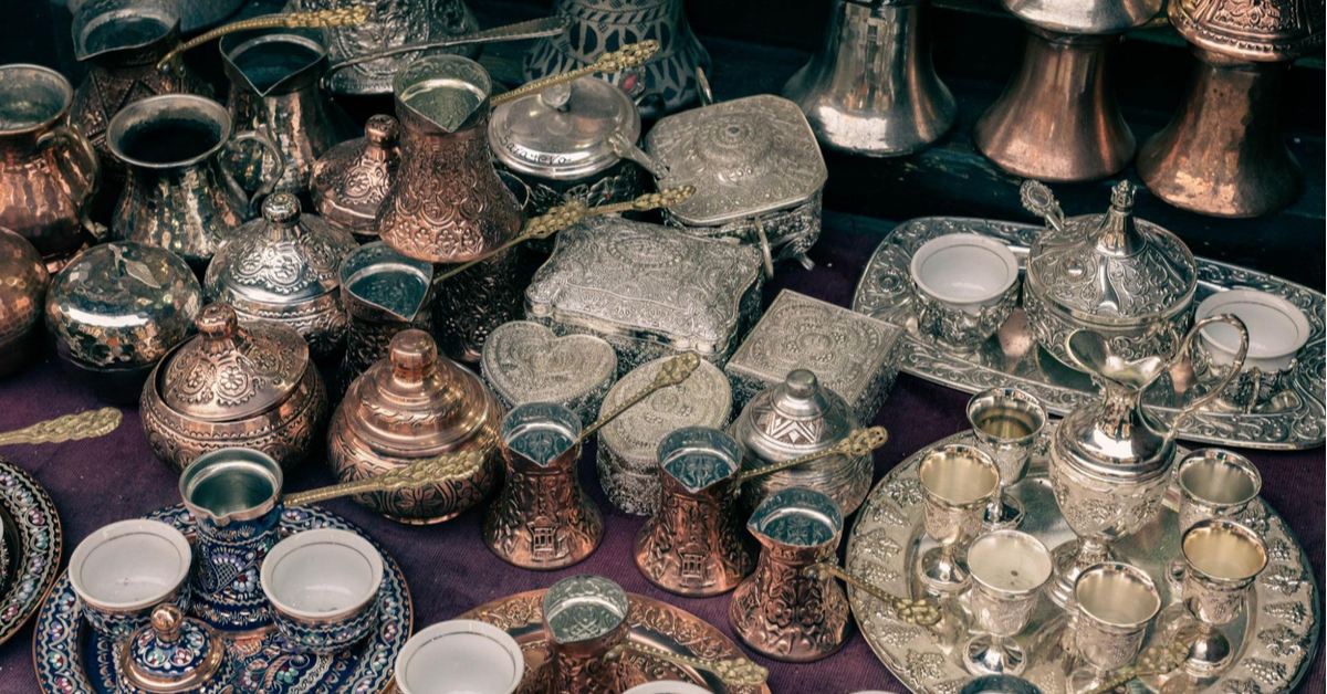 Detailed view of traditional Emirati crafts and antiques in Souk Al Arsah