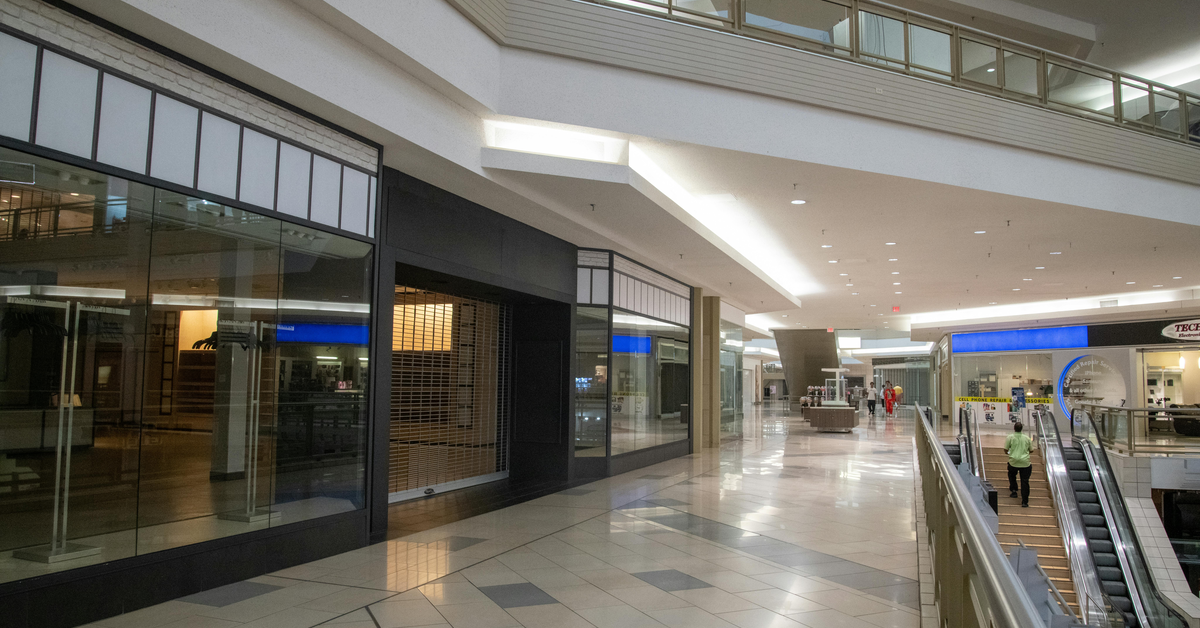 Shopping mall