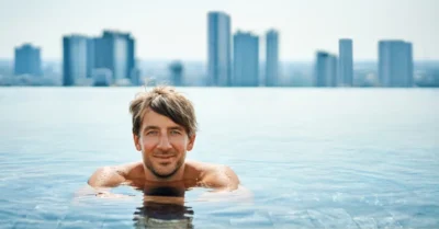 infinity pools abu dhabi