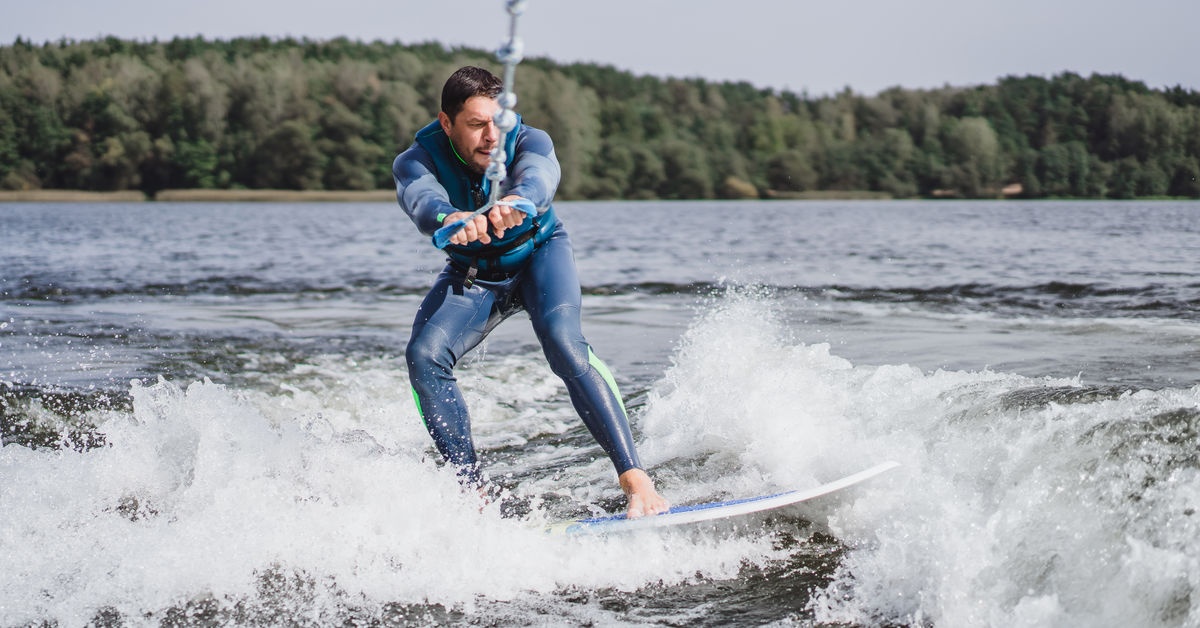 wakeboarding in Dubai