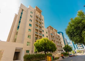 صورة لـ tower في السمر 3