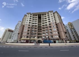 صورة لـ tower في رويال ريزيدنس