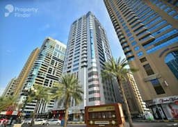 صورة لـ التصميم الخارجي للمبنى في برج الملكة