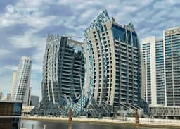 صورة لـ التصميم الخارجي للمبنى في B برج جاي ون