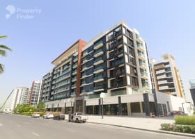 صورة لـ tower في 15 عزيزي ريفيرا