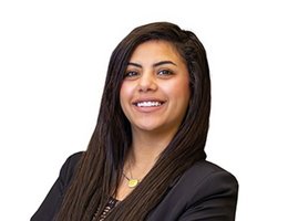 العميل Martina Adel