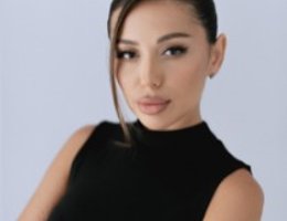 العميل Iroda Niyazova