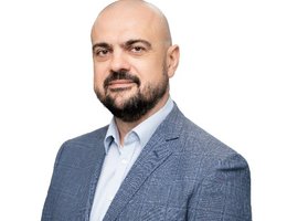Agent Maxim Novikov (SHJ)