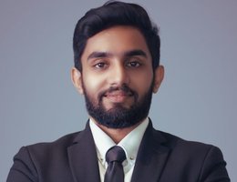 العميل Arjun Murali Nair