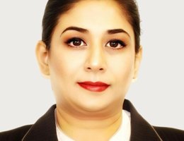 العميل Nazneen Khan