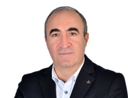 العميل Adil Akdemir