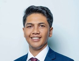 العميل I Gusti Putu Kurniawan