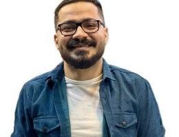 Agent Mohamed Ezz elregal