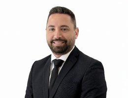 العميل Johnny  Mhanna