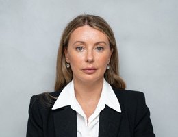 العميل Lorraine Haldane