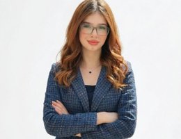 العميل Sara Jree