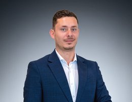 العميل Nadim Hijazi