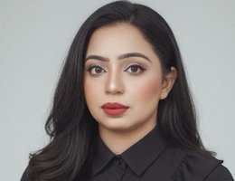 العميل Ayesha Kanwal