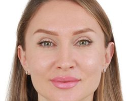 Agent VIKTORIIA  ELIZAROVA