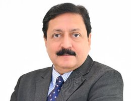 العميل Sanjay Deshmukh