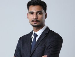 Agent Dhruv Motiyani