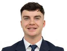 العميل Niall Lynam