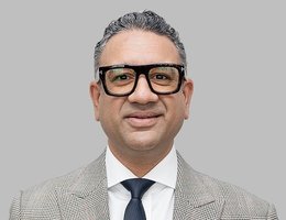 العميل Amit Seth