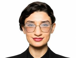 العميل Kimia Khajavi