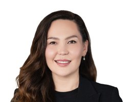 العميل Arailym Nsanbayeva