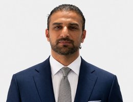 العميل Arslan Saleem