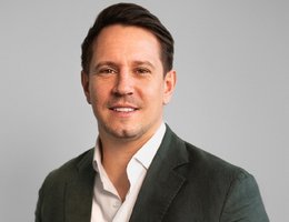 العميل Chris Erickson