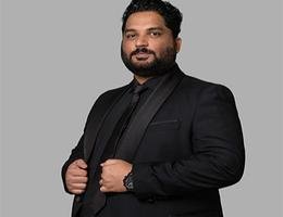 العميل Maverick Colaco