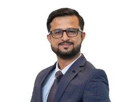 العميل Zubair Akram