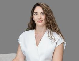 العميل Leila Morisson