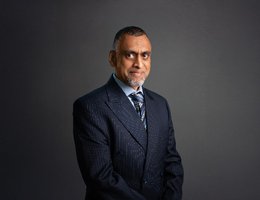 العميل Aklas uddin