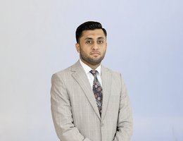 العميل Muhammad Khizar