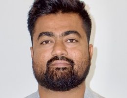 العميل Rakesh Antherpula 
