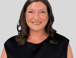 Agent Joanne Derrick