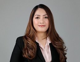 العميل Ivory Claire  Godoy