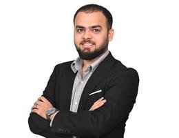 العميل Umer Shaukat  Ukaye Shaukat Hasan Ukaye