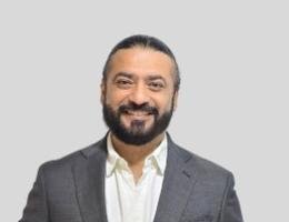 العميل Arvinder Singh