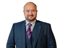 العميل David Macdonald