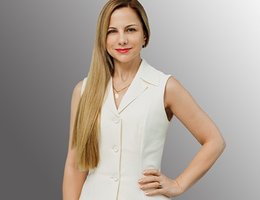 العميل Svetlana Politova