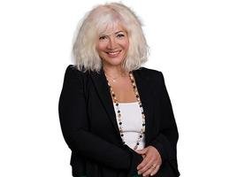 العميل Suzanna Sholkami