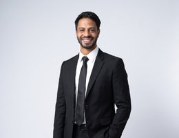 العميل Ahmed ElFeky