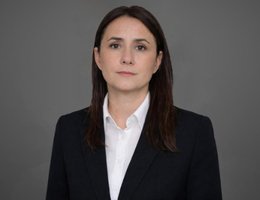 العميل Hayley Murrell