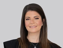 العميل Amy Carlin